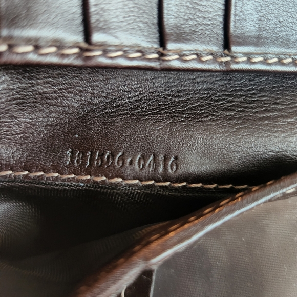 Gucci wallet - Picture 2 of 9